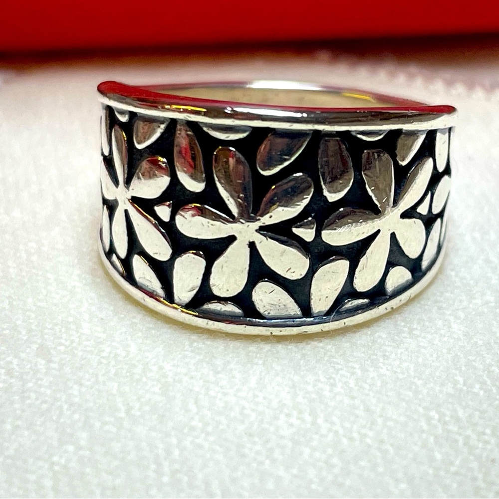 James Avery Silver Floral Band Ring